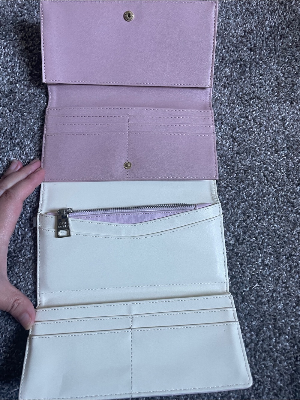 Wallets- Steve Madden, Guess, Michael Kors, Lodis, Nine West, Aimee Kestenberg - Picture 4 of 7